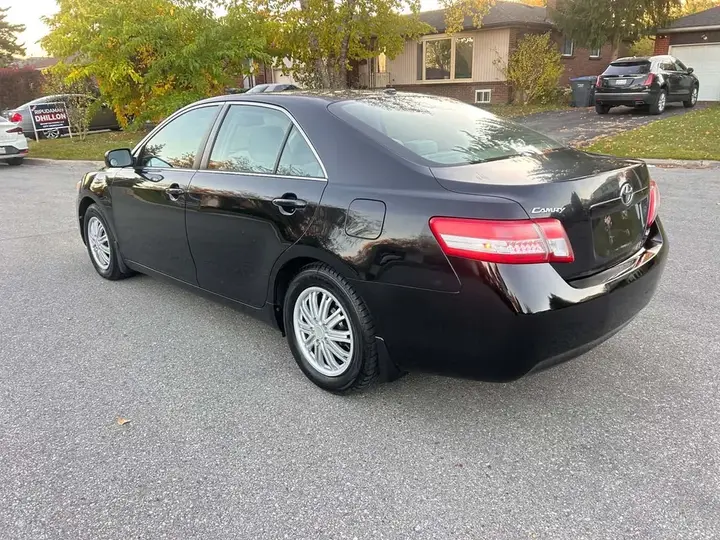 Toyota Camry 2011 photo 5