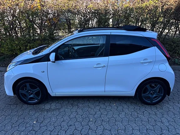 Toyota Aygo 2019 photo 2