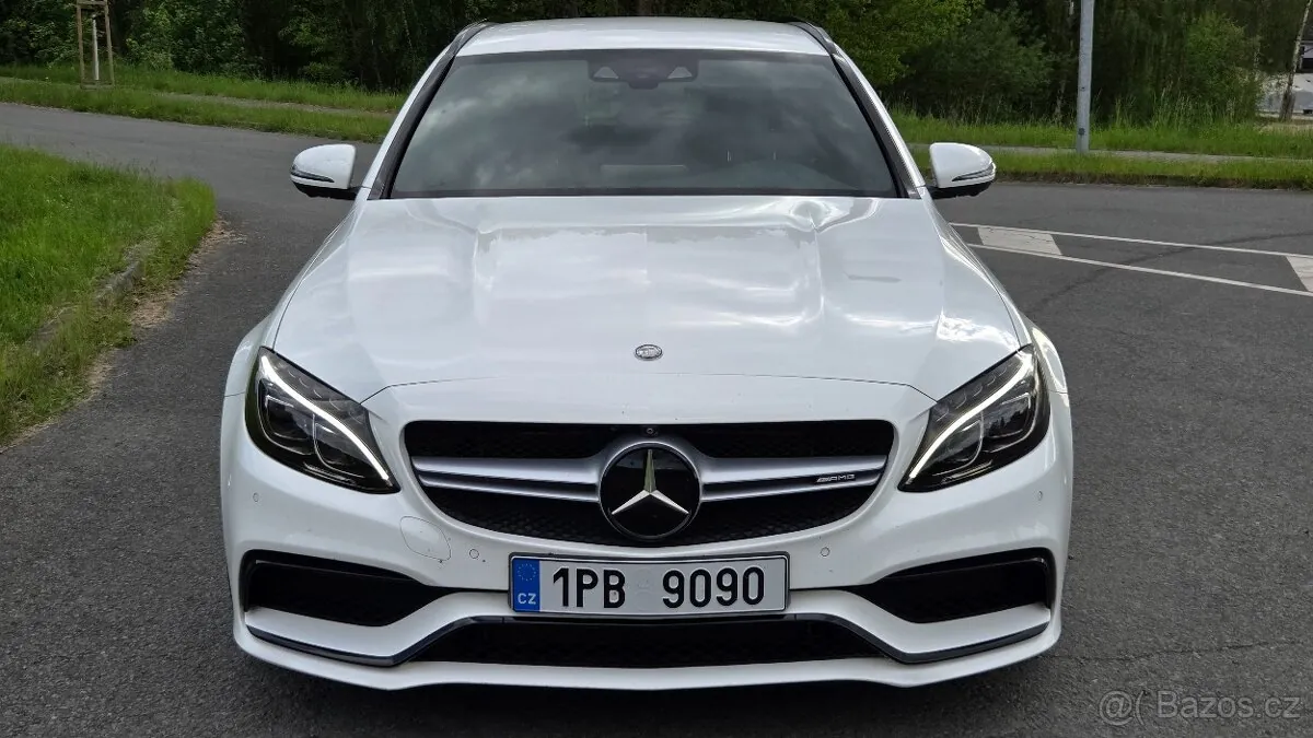Mercedes-Benz C63 Amg 2016 photo 2