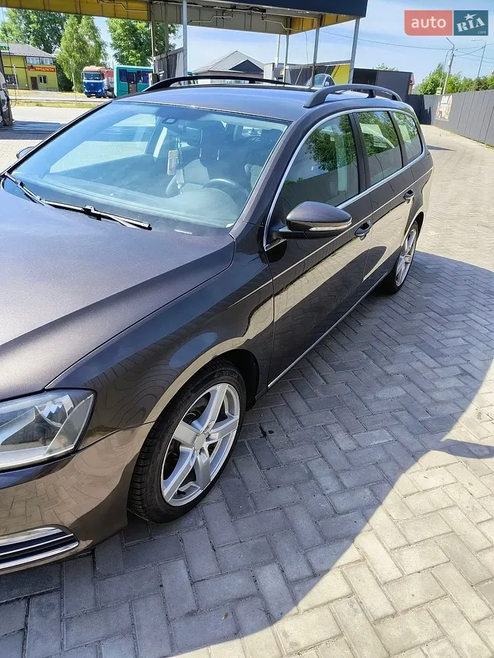 Volkswagen Passat 2013 photo 3