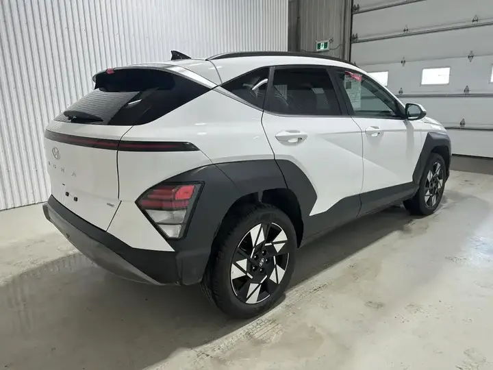 Hyundai Kona 2025 photo 5