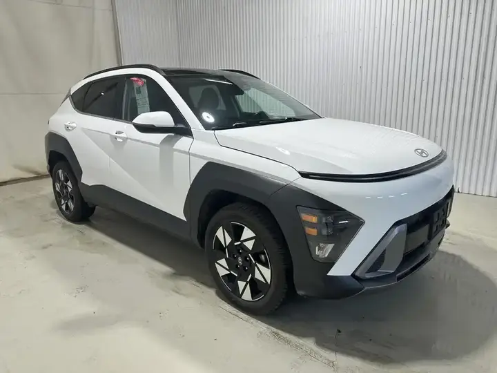 Hyundai Kona 2025 photo 4