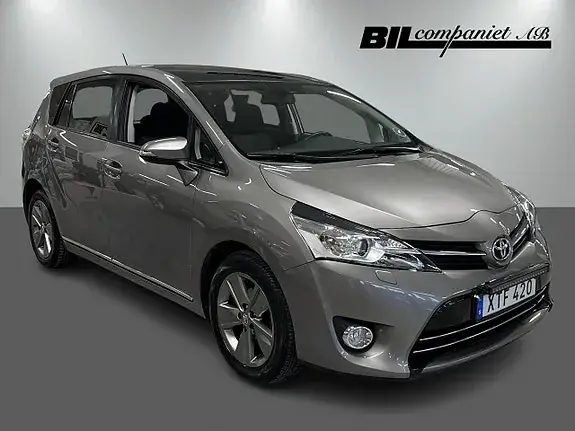 Toyota Verso 2015 photo 4