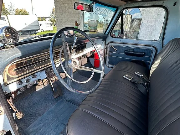 Ford F250 1970 photo 4