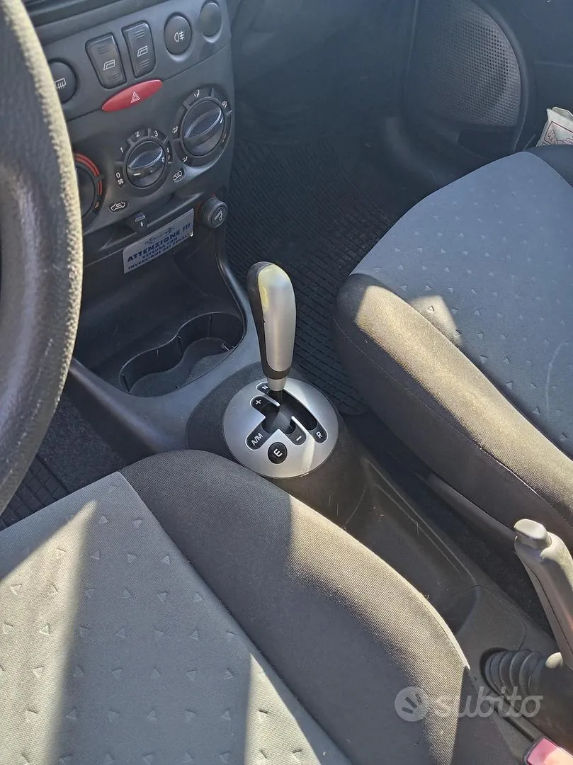Fiat Punto 2005 photo 3