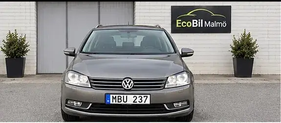 Volkswagen Passat 2012 photo 3