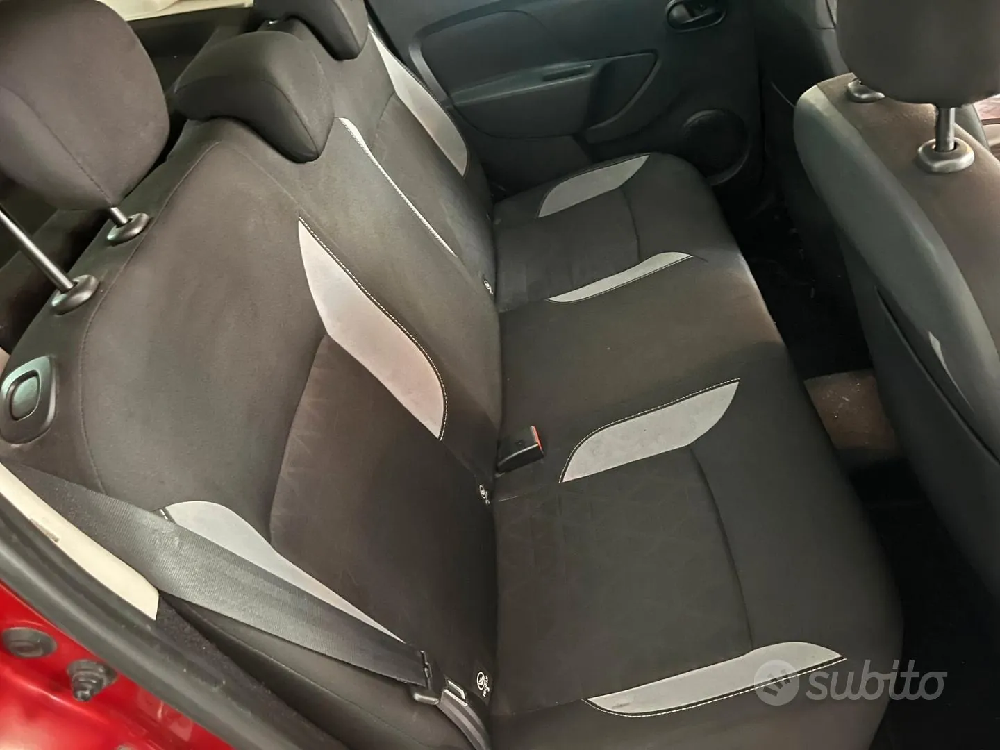 Dacia Sandero 2016 photo 4