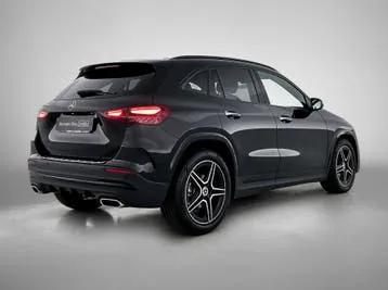 Mercedes-Benz Gla 2024 photo 2