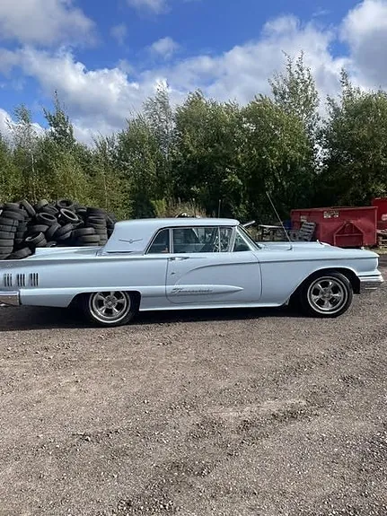 Ford Thunderbird