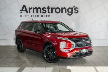Mitsubishi Outlander 2024 photo 2