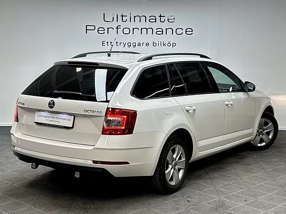 Skoda Octavia 2019 photo 2