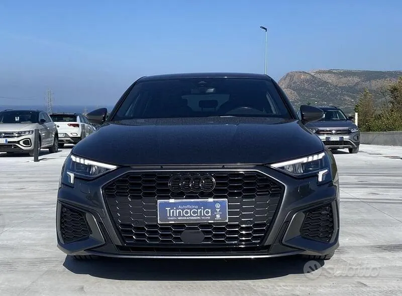 Audi Q2 2023 photo 2