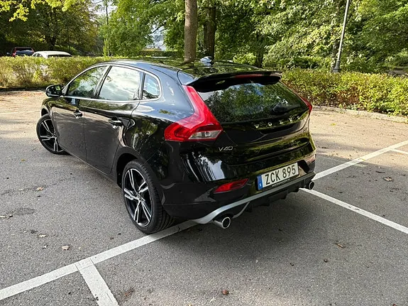 Volvo V40 2018 photo 5