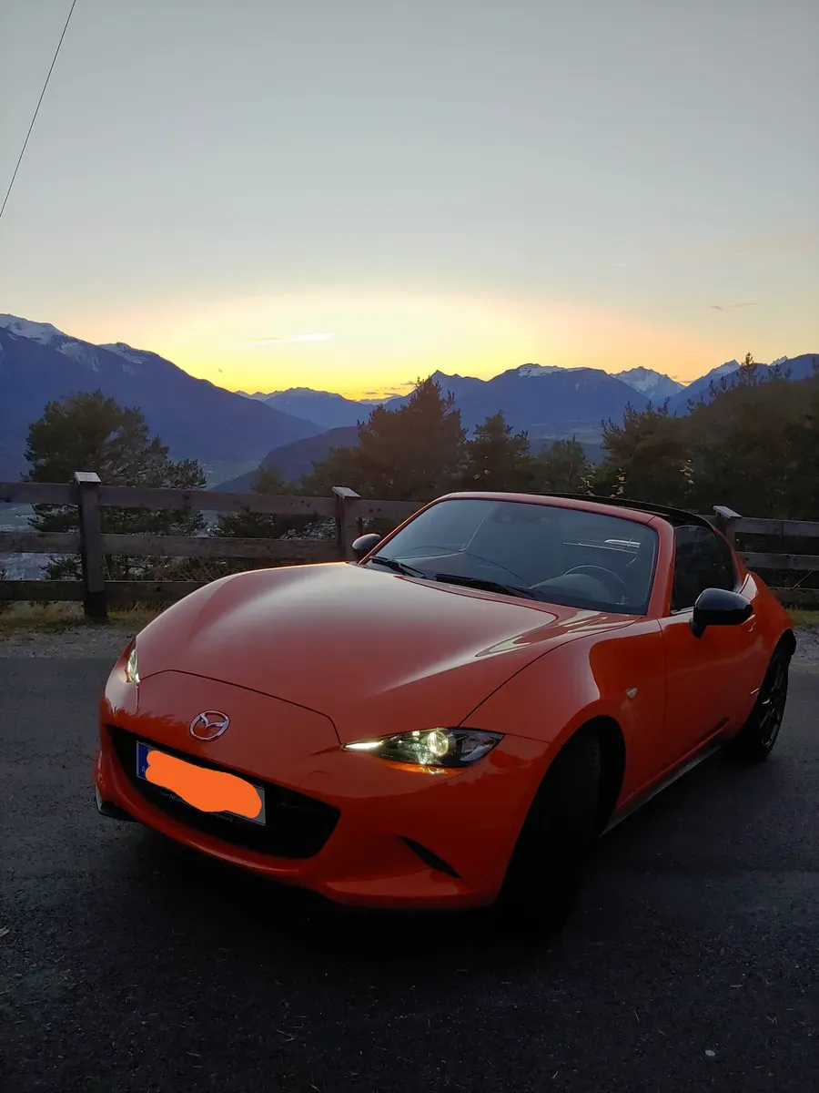 Mazda Mx-5 2019 photo 2