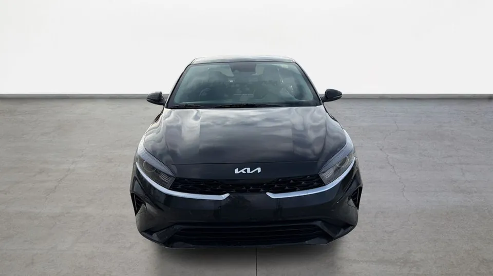 Kia Forte 2023 photo 5