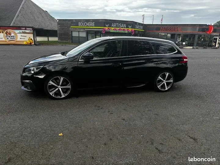 Peugeot 308 2018 photo 5