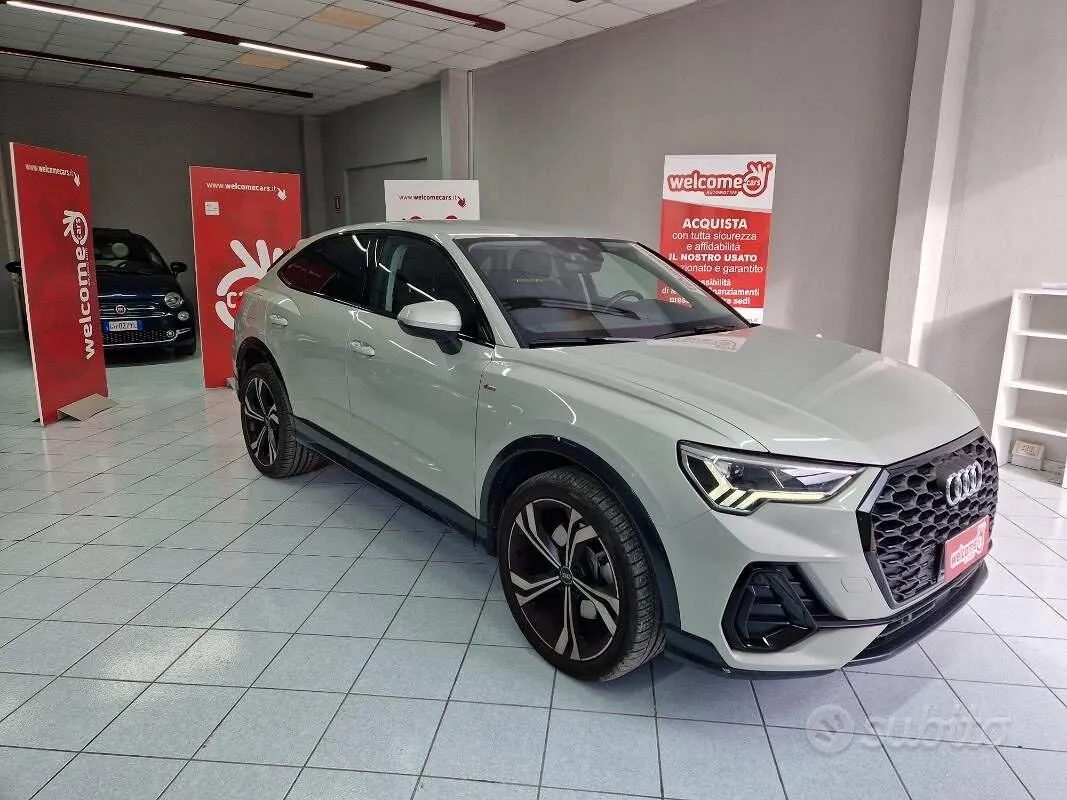 Audi Q3 2021 photo 2