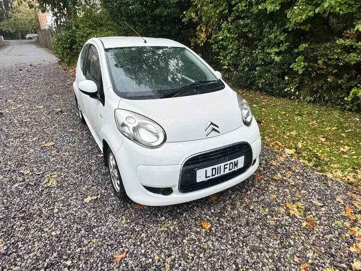 Citroen C1 2011 photo 2