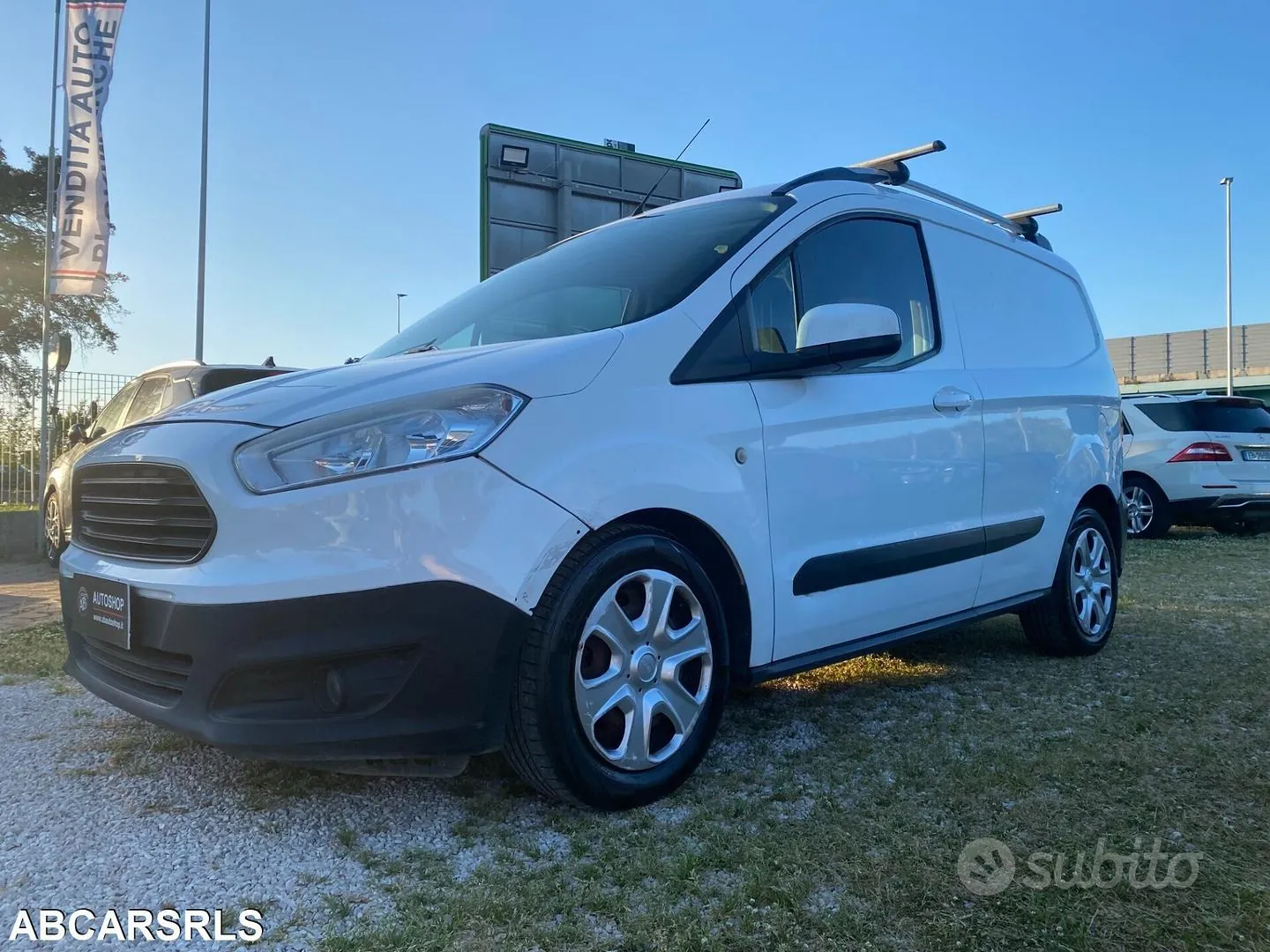 Ford Transit 2017 photo 2