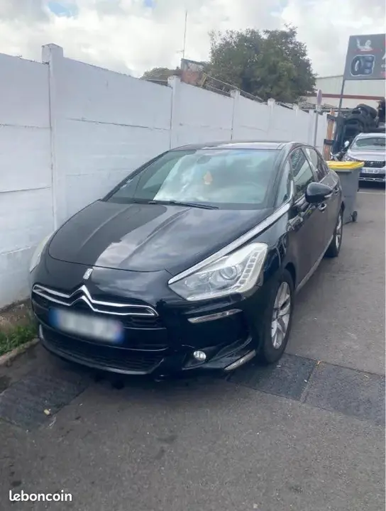 Citroen Ds5 2015 photo 2