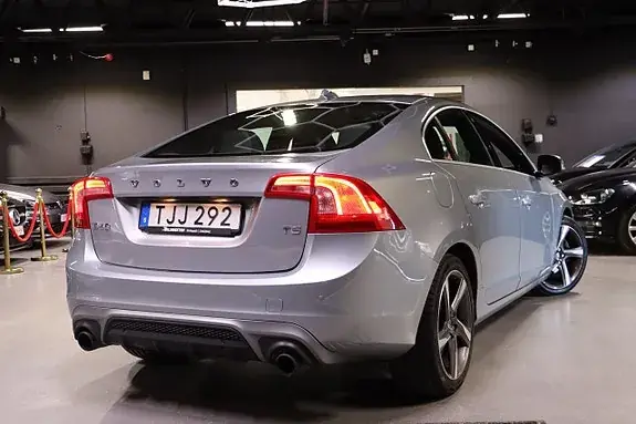Volvo S60 2014 photo 4