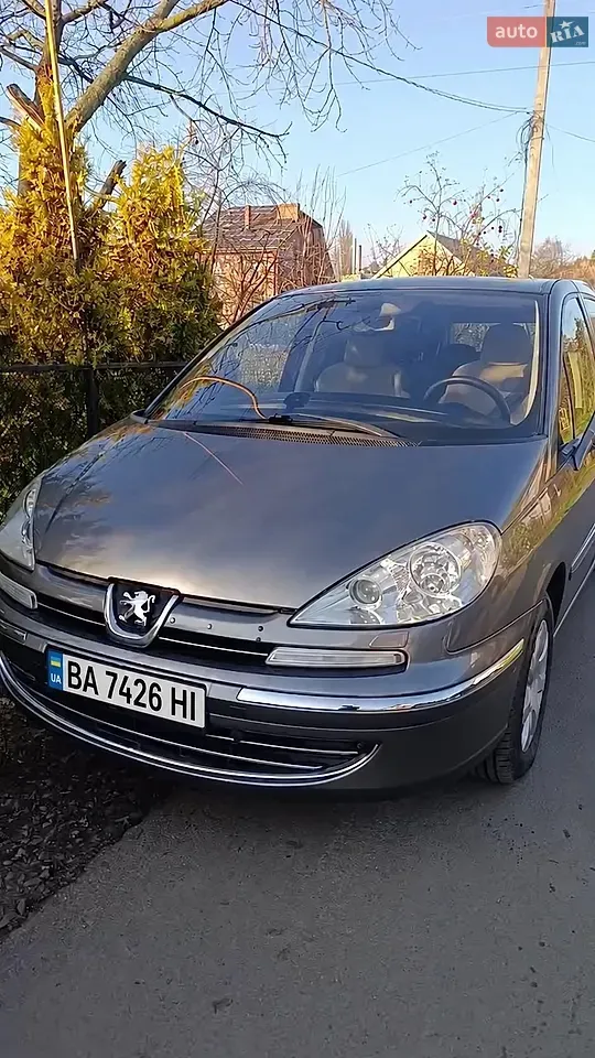 Peugeot 807
