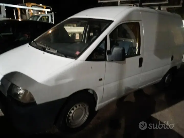 Fiat Scudo 1999 photo 2