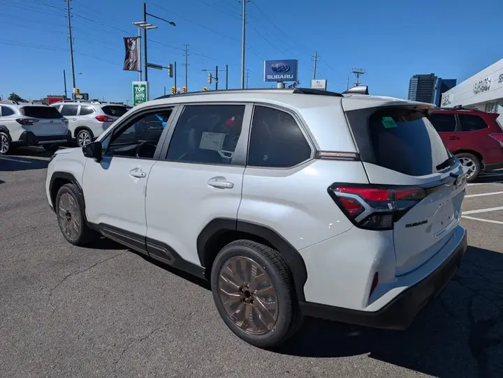 Subaru Forester 2026 photo 2