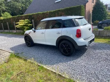 Mini Countryman 2011 photo 2
