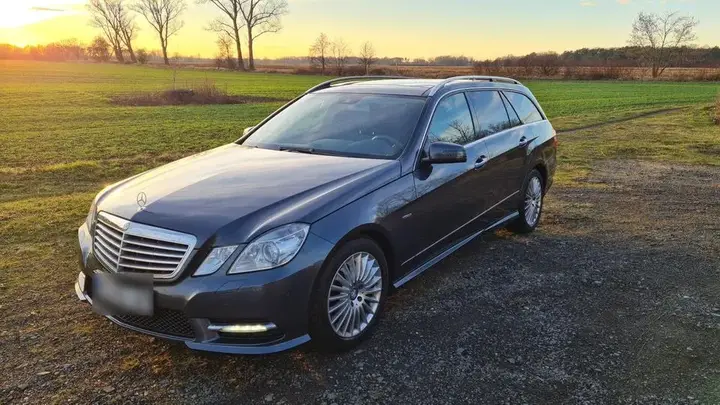 Mercedes-Benz E 200 T