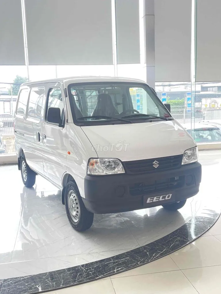 Suzuki Eeco Van photo 2