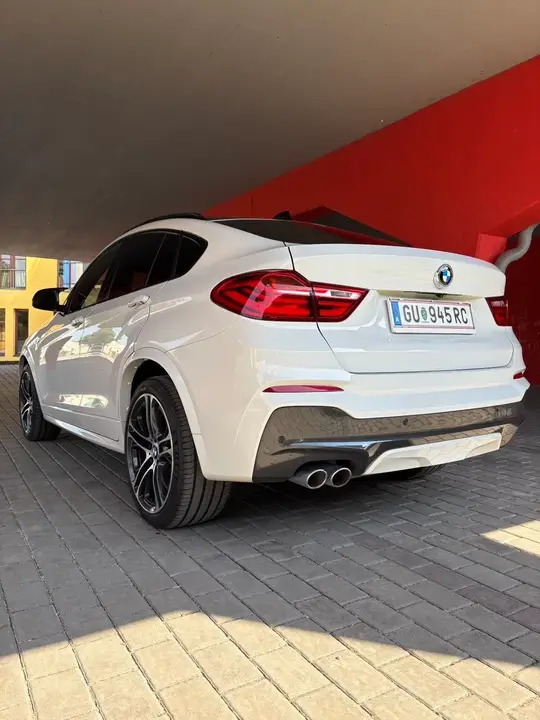 BMW X4 2016 photo 2