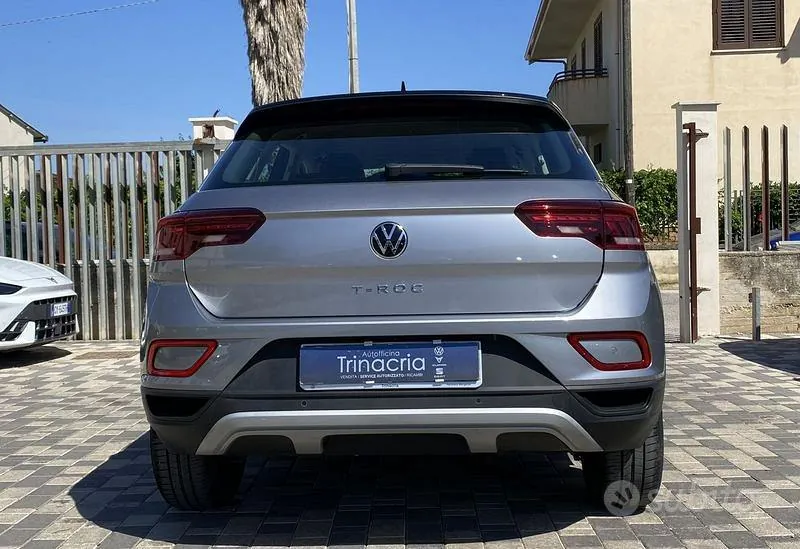 Volkswagen T-Roc 2023 photo 5