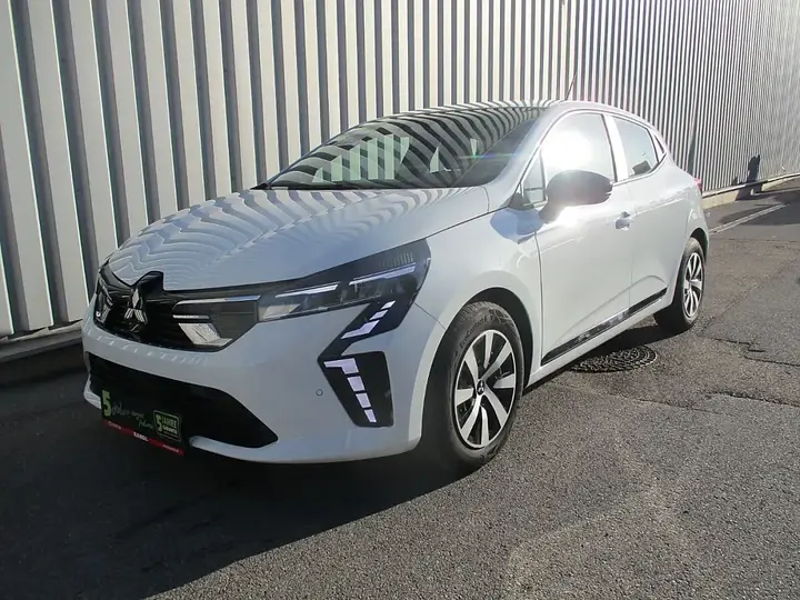 Mitsubishi Colt 2025 photo 2