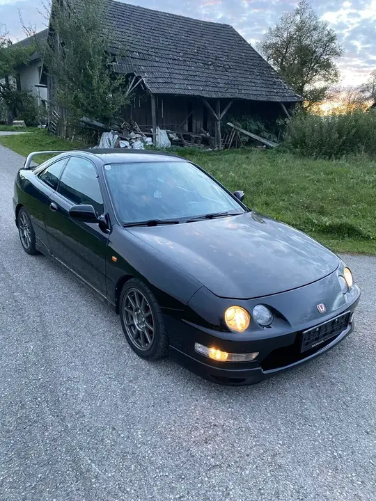 Honda Integra 1998 photo 2