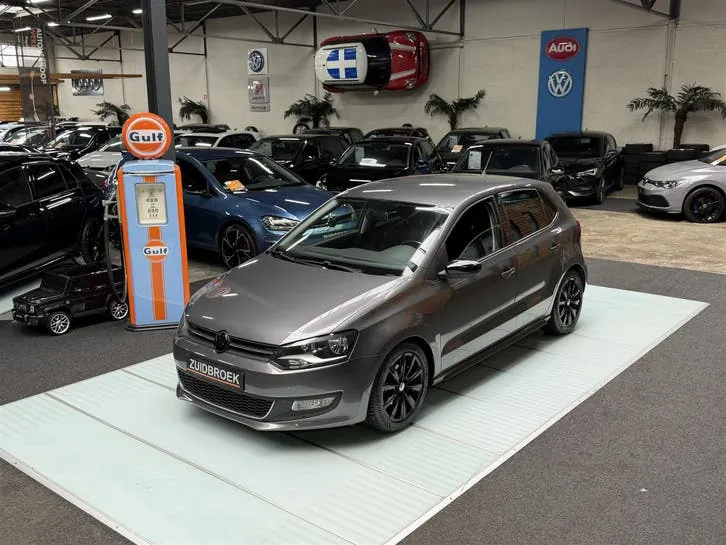 Volkswagen Polo 2011 photo 3