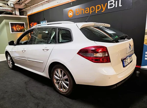 Renault Laguna 2012 photo 5