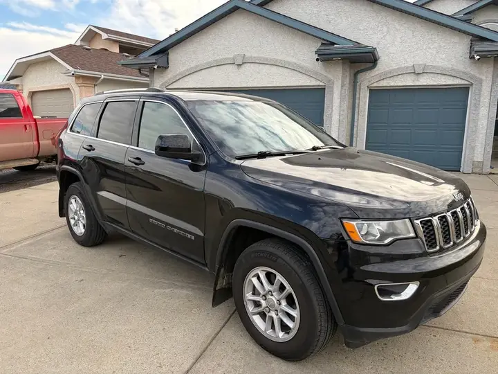 Jeep Grand Cherokee 2020 photo 2