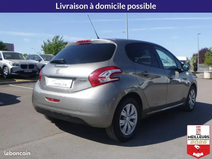 Peugeot 208 2013 photo 5