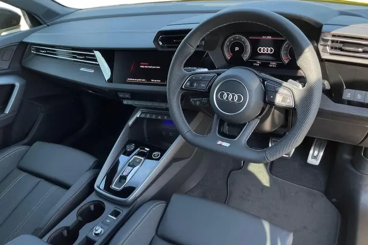 Audi A3 photo 5
