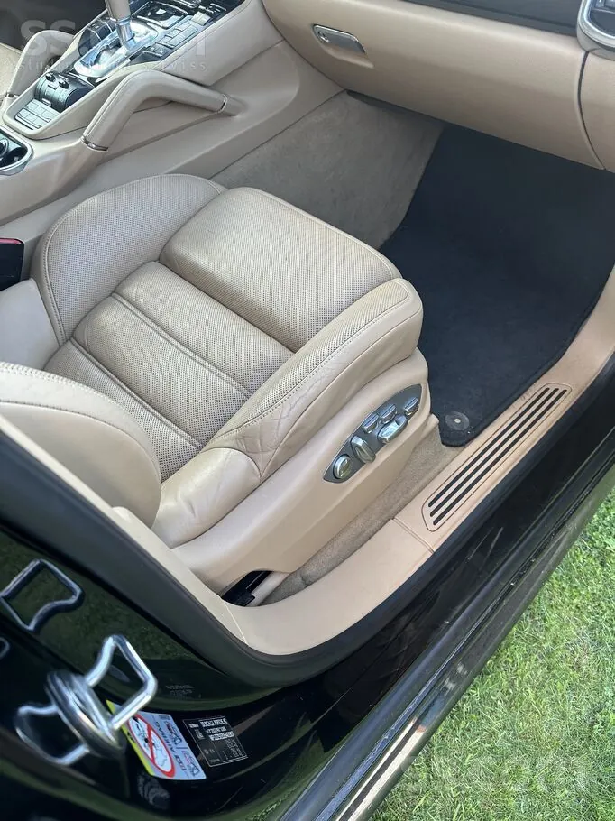Porsche Cayenne 2013 photo 3