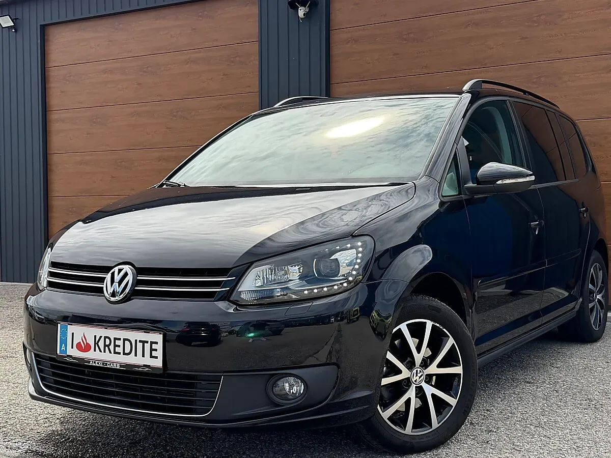 Volkswagen Touran 2014 photo 2