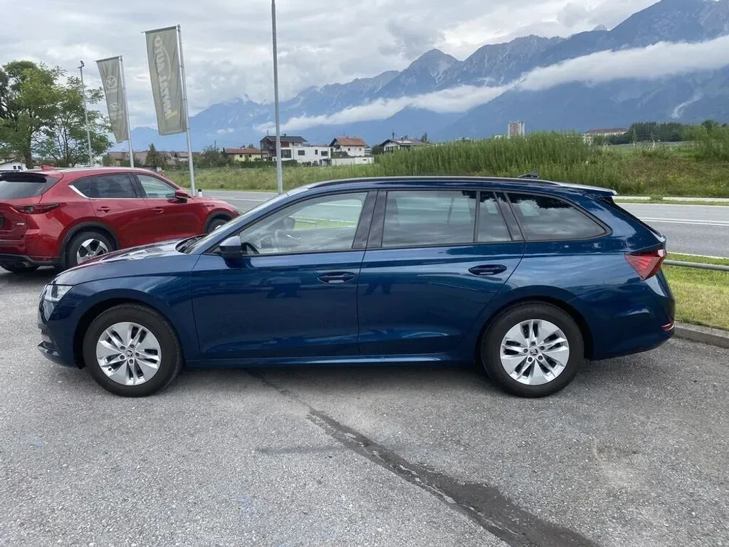 Skoda Octavia 2022 photo 3