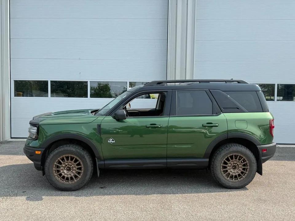 Ford Bronco Sport 2024 photo 3