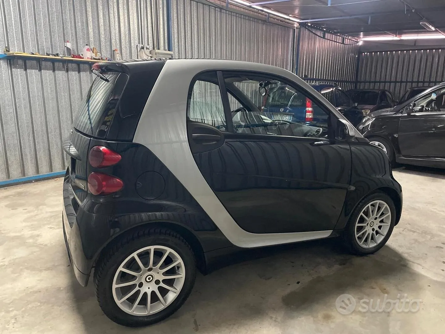 Smart Fortwo 2011 photo 5