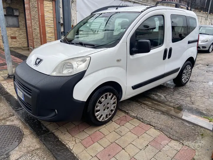 Peugeot Bipper 2014 photo 2