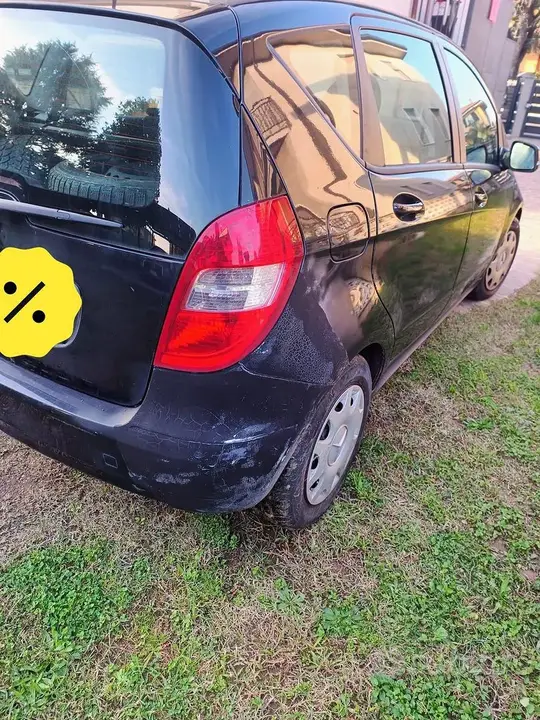 Mercedes-Benz A 2012 photo 3