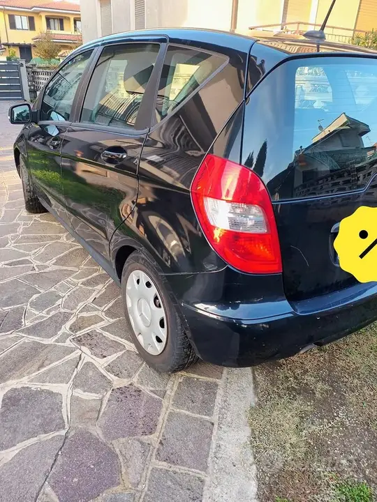 Mercedes-Benz A 2012 photo 4