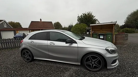 Mercedes-Benz A180