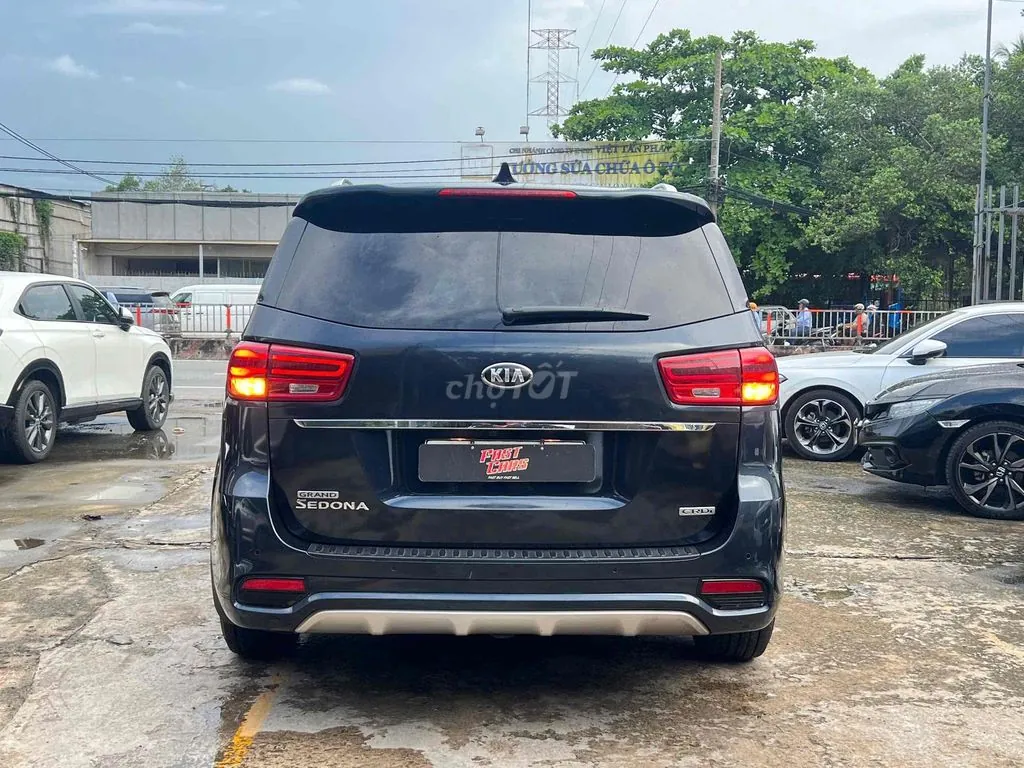 Kia Sedona 2019 photo 3